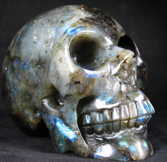 Labradorite Skull deflects unwanted energies 1416
